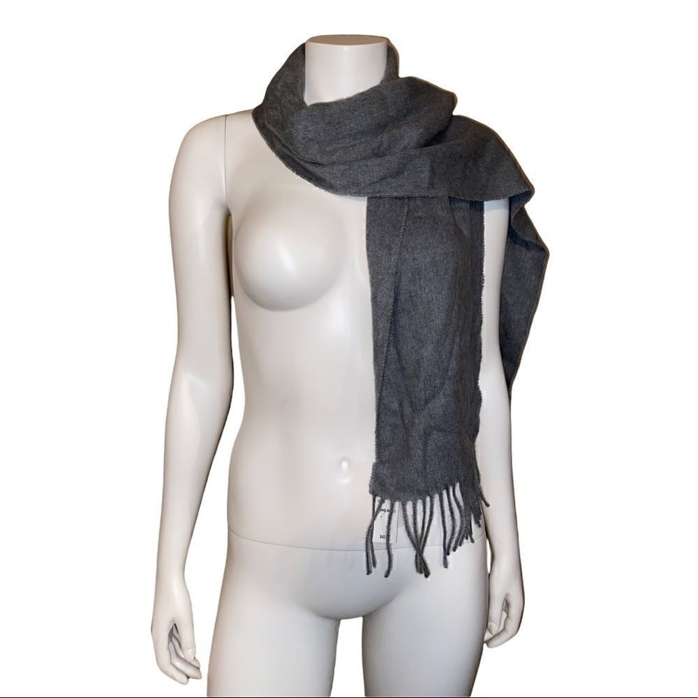 Steve Madden Solid Gray Muffler Acrylic Scarf NWT